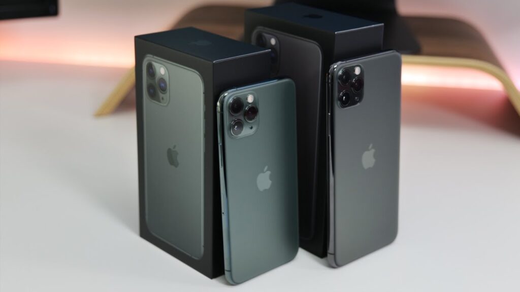 سعر ومواصفات iPhone 11 Pro