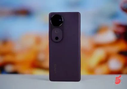 تصميم Vivo V40